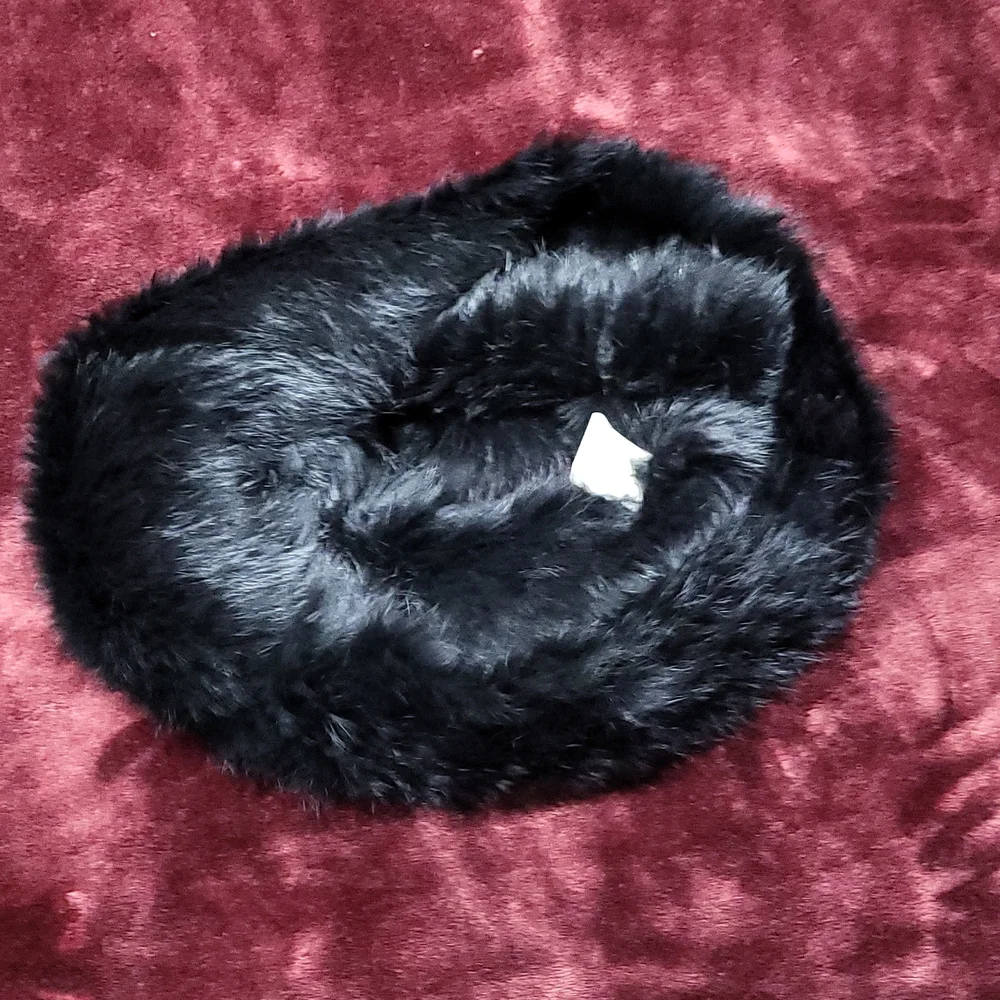 Burberry 100% real rabbit fur trim - Picture 4 of 4